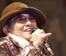 [오늘의 arte] 예술인 QUIZ : 한국 재즈계의 대모