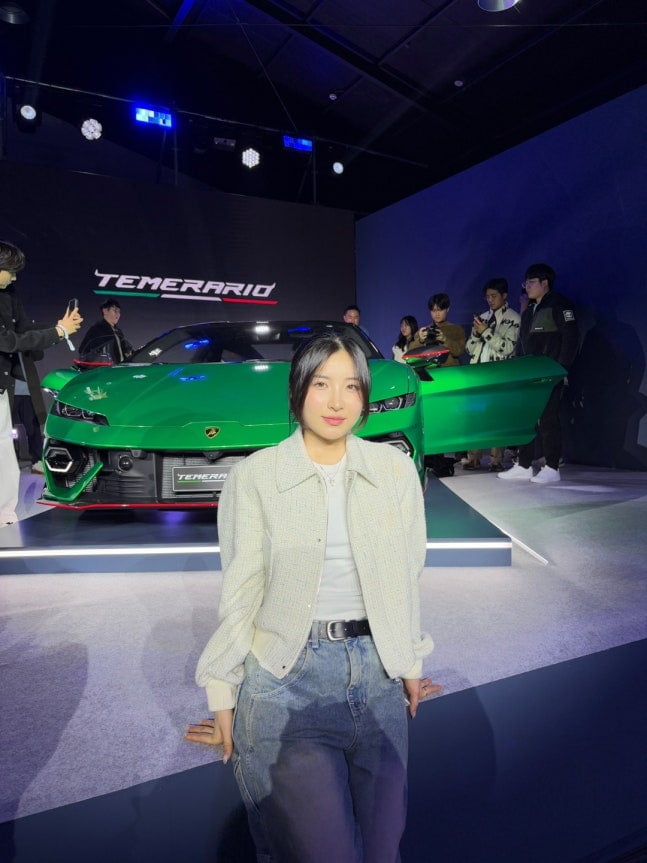 지난해 3월 람보르기니 신차 테메라리오 론칭 행사에 참석한 쇼트트랙 대표팀 김길리. 사진=700 크리에이터스