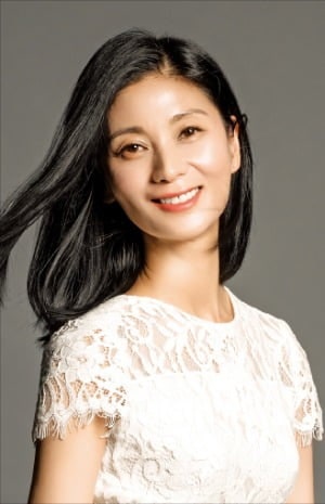 국립발레단 떠나는 강철나비 "봉사와 멘토로 제2의 삶"