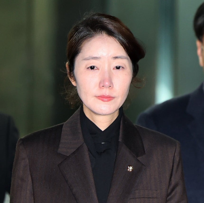 [속보] '공천헌금 1억원 의혹' 강선우, 구속 후 첫 조사