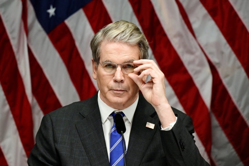 미국 "오늘 밤 대이란 최대규모 폭격 작전 펼 것"