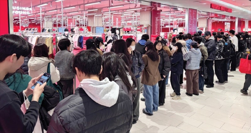 "가장 한국적인 가치를 찾는다"…유통업계, 봄맞이 '본질' 경쟁