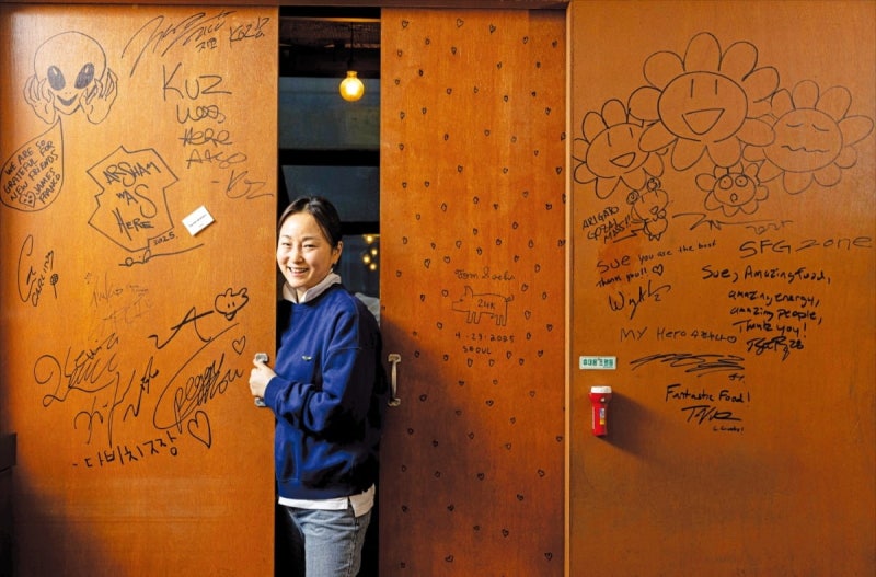 "톰 삭스·베컴도 반한 삼겹살…언어를 뛰어넘는 건 정성어린 대접"