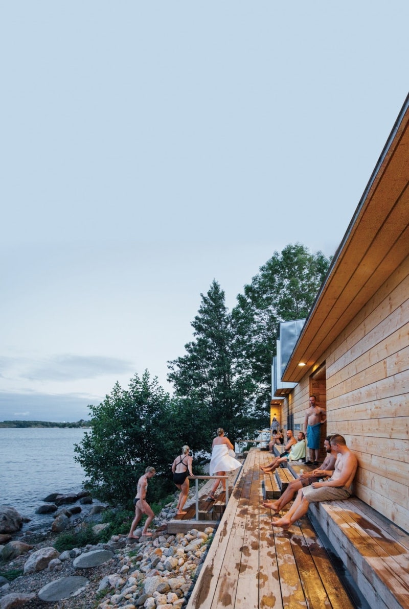 언몸을 녹이는 '뢰일리'…사우나, 영혼을 달래다