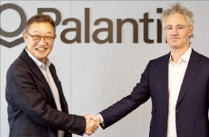 LG CNS, 팰런티어와 AX 협력