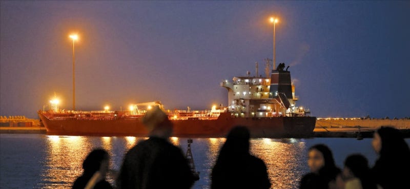 불붙은 유가에 놀란 美…'제재 대상' 러시아산 원유 판매 허용