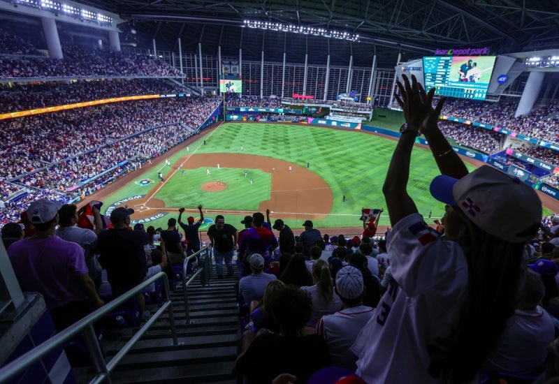 MLB 시즌 개막 앞두고 '직관 패키지' 인기
