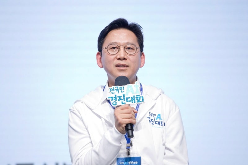 '장관님' 대신 '경훈님'으로…'기업 출신' 배경훈의 '파격 실험'