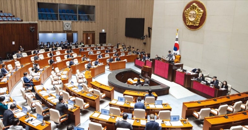 [단독] 추경에 中 관광객 유치·교통난 해소 예산 편성? 국회가 제동 걸었다