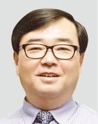 [단독] 더존비즈온 지분 판 김용우, EQT와 맞손