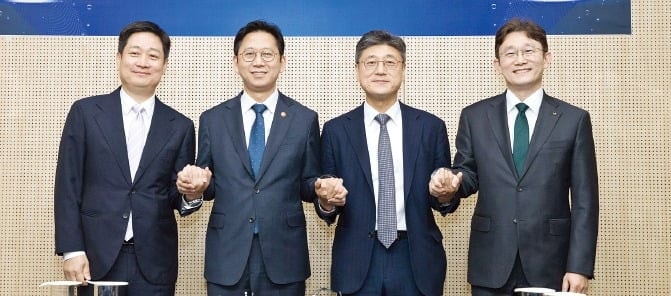 모든 요금제 데이터 무제한…850만명 통신비 줄어든다