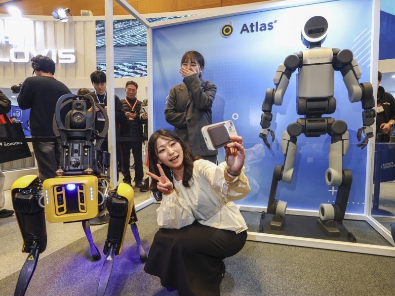 "로봇이 일손 부족 해결"…2035년 166조원 시장에 증권가 '주목...