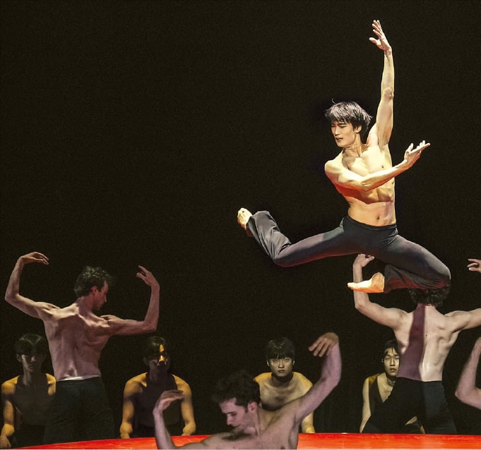 김기민, 관능의 17분으로 '전설의 계보' 잇다