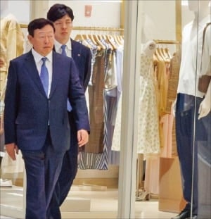 베트남 간 신동빈 "첨단 도시 건설"