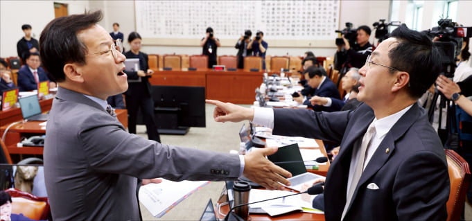 민주당, 결국 조작기소 특검에 '공소취소권' 준다