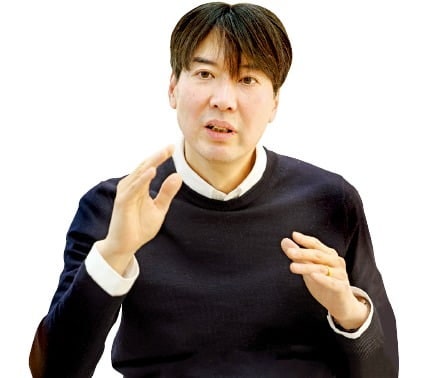 김석 작가 "제주 4·3도 스페인 내전처럼 희생자 추모에 집중해야"