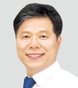 무직·겸직이 태반…"기초의원, 배워야 산다"