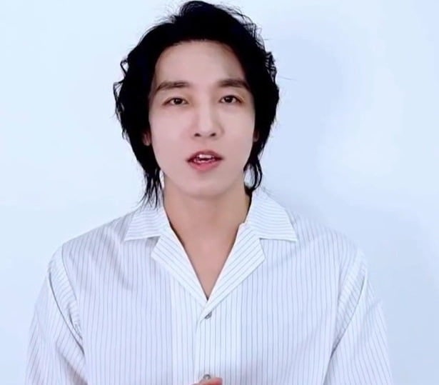 '스타벅스 인증샷' 올린 <b>배우</b> 결국…돌연 뮤지컬 '하차'