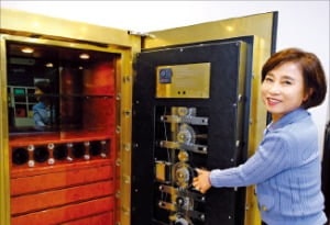 선일금고, 삼성앱 활용해 글로벌 공략