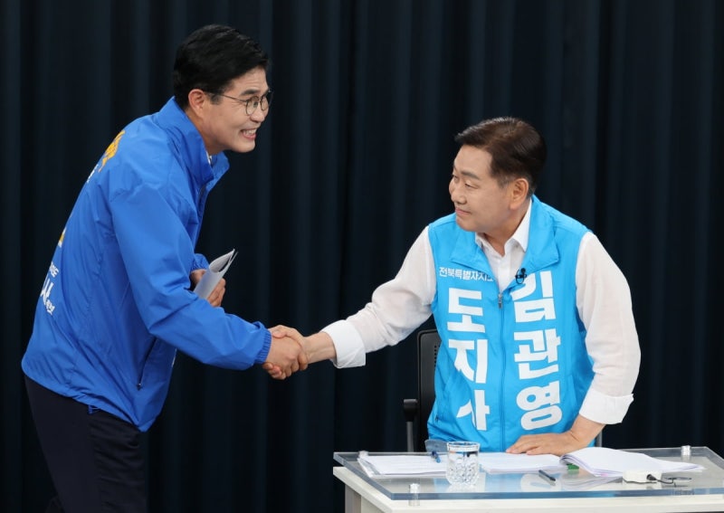 전북 <b>선거</b> 치열…민주당 지도부 막판까지 총력전