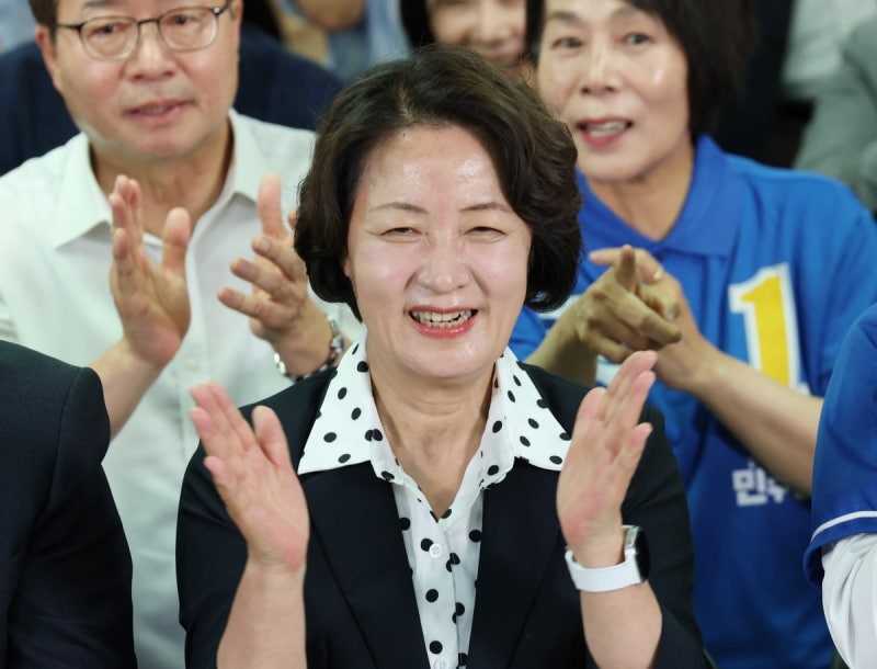추미애, 헌정사상 첫 女광역단체장 됐다