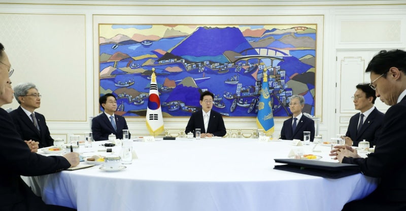 靑 "4부요인, <b>선거관리 대개혁</b>방안 마련키로"
