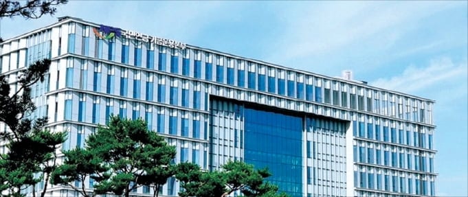 블랙록·골드만…글로벌 금융사 잇단 전주行