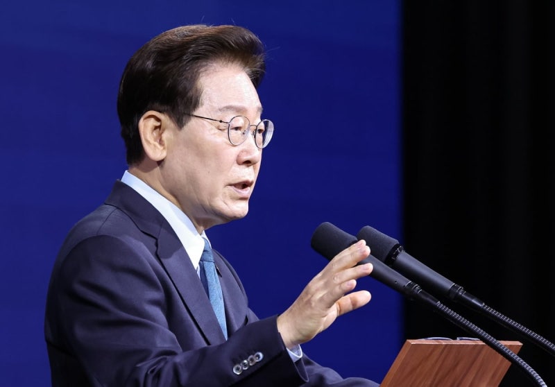 李<b>대통령</b> "<b>이재용 결단</b>이 도약 선도…충청, AI 혁신중심지 우뚝"