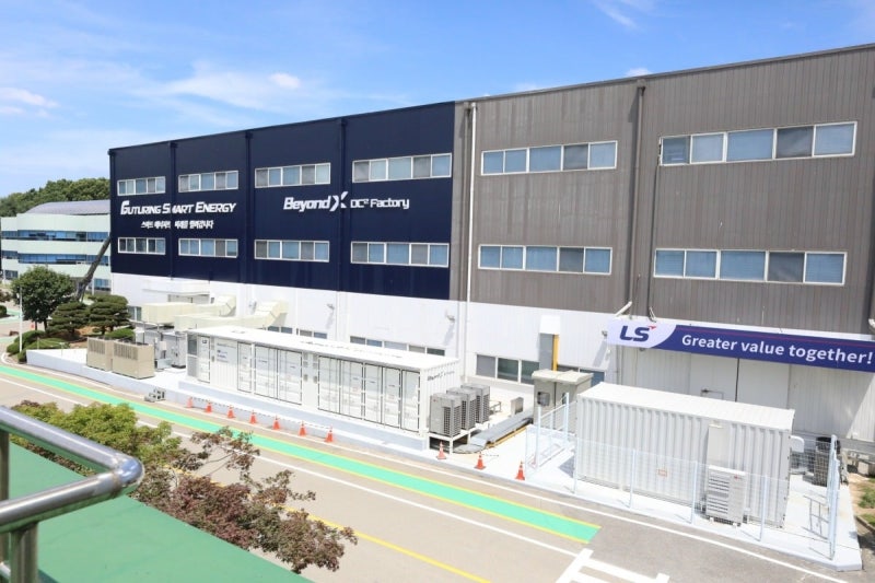 "LS일렉트릭, 2분기 신규 수주 2조 웃돌아…목표가↑"-한국