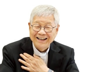 유흥식 추기경 "한국인 추기경 추가 서임 기대"