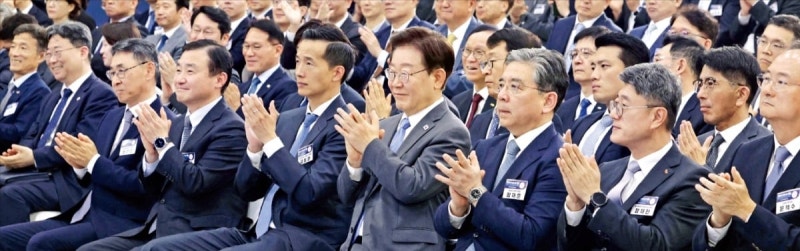 삼성·SK·한화, 영남에 312조 투자…AI·로봇·우주 거점 만든다