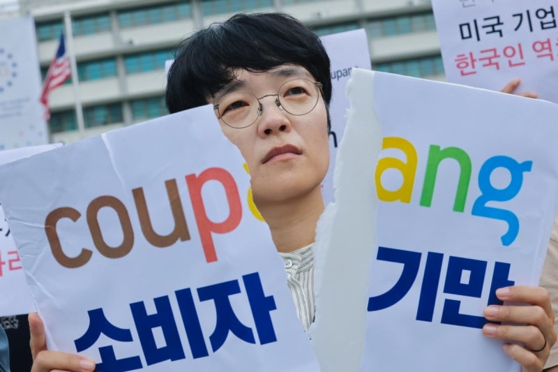 '탈팡 소용 없었나' 정보유출 반년 뒤…이용자 더 늘었다