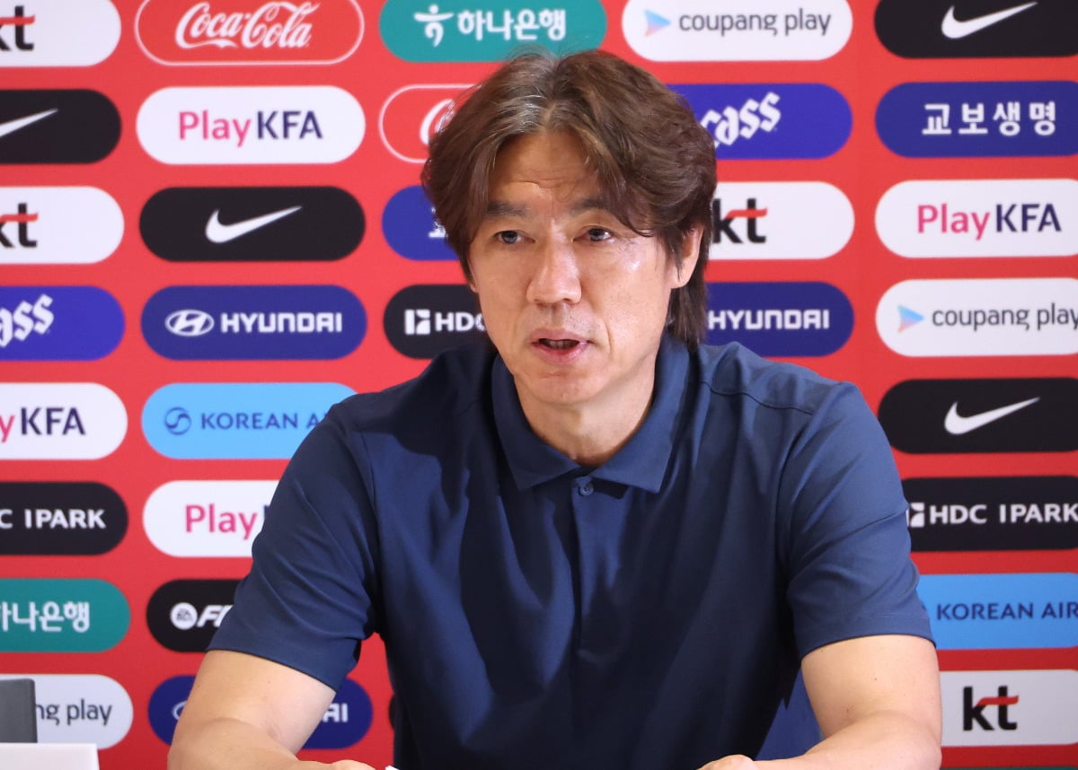 "가족에게 가는 게 도피냐"…홍명보 옹호한 대표팀 주치의