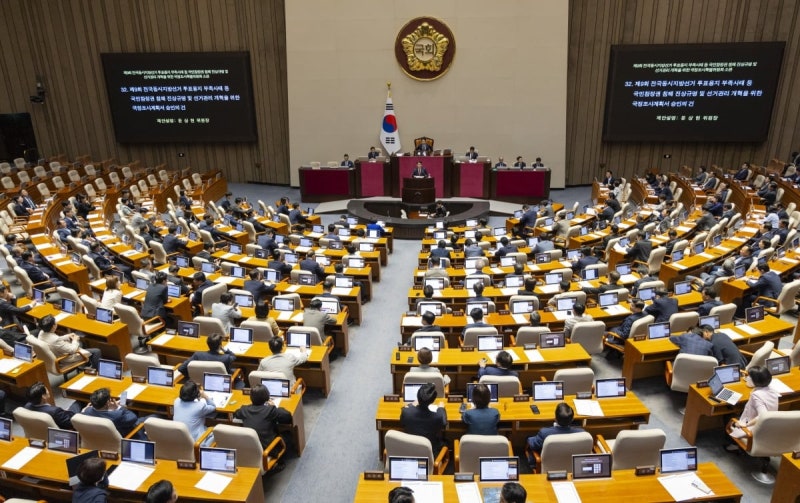 표현의 자유 침해 논란 일어난 정보통신망법 개정안 결국 시행