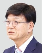 '5·18 성역 발언' 이병태 사퇴…"국민통합 대의 깊이 고민했다"