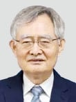조선대 이사장에 역사학자 안병욱 교수