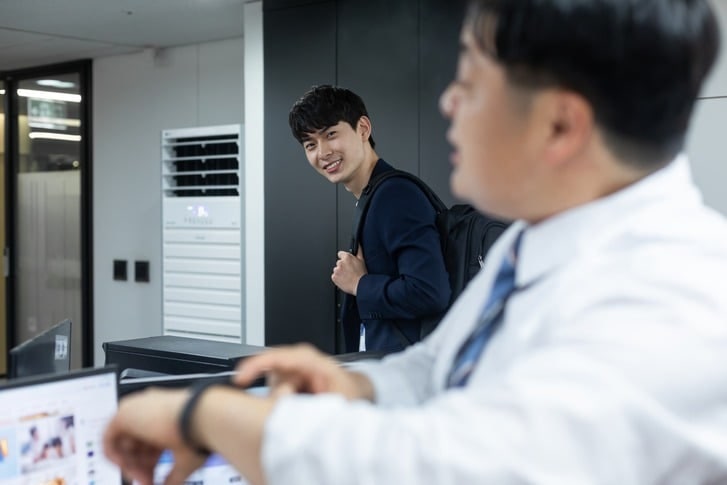 '열심히 일한 죄?'…밥 먹듯 야근한 박 대리, 승진 밀린 이유 [리멤버 오피스워]