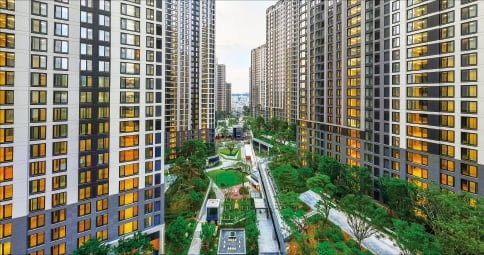 340m 석가산·왕궁 고목까지 품은 '디에이치 방배'