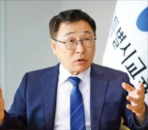'배재고 사태 중재' 정근식…"교육적 성찰 계기로 삼자"