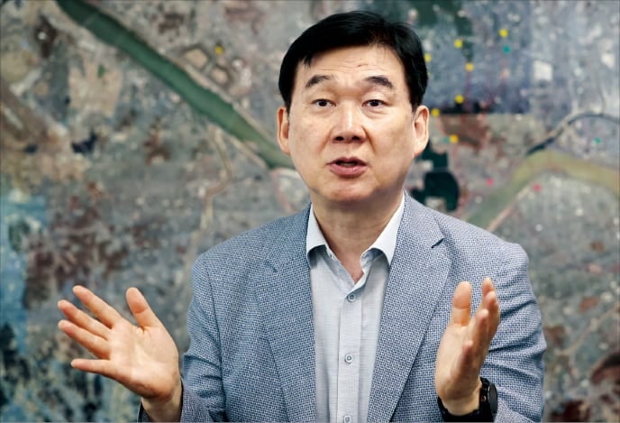 이창무 한양대 교수 "인문학도 꿈꾼 공대생…이제 서울의 미래 그리죠"
