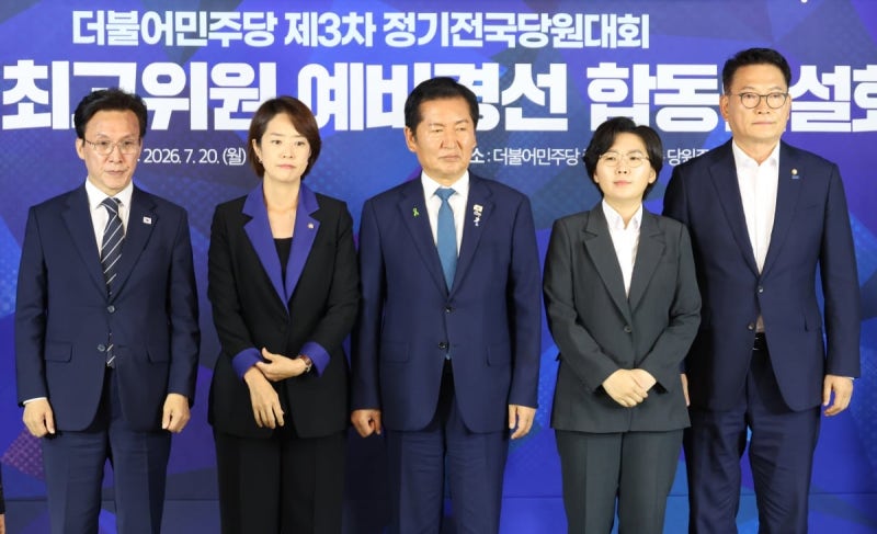 與 첫 합동연설회서 난타전…<b>정청래</b>는 '언더독' 전략