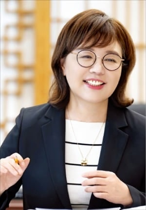 양금희 "경북도, 기업과 공동 투자…바이오·반도체·로봇 파운드리 지을 것"