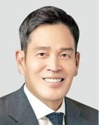 정용진의 아트리테일 승부수…신세계, 프리즈서울 파트너십