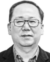 [김정태 칼럼] K반도체가 산으로 가지 않으려면