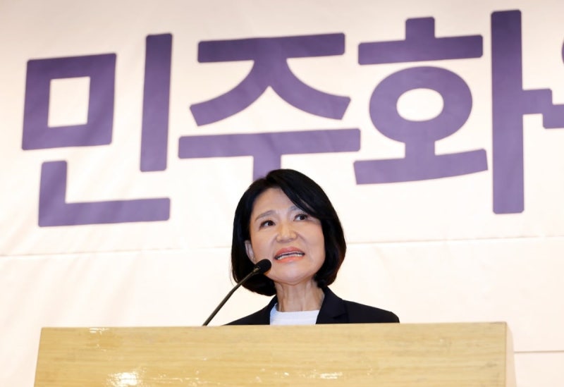 고성·멱살잡이에 경찰까지 출동…아수라장 된 5·18 토론회