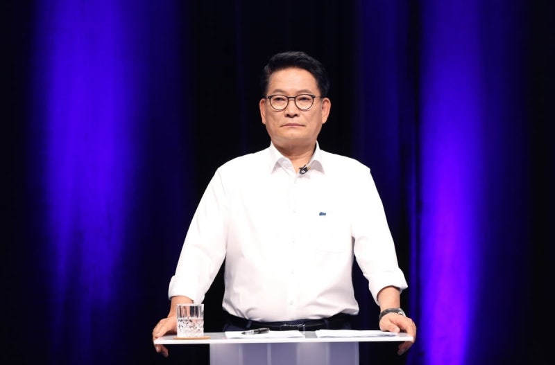 <b>정청래</b>에 '붕어 IQ'…<b>송영길</b>, 하루 만에 "유감" 고개 숙여