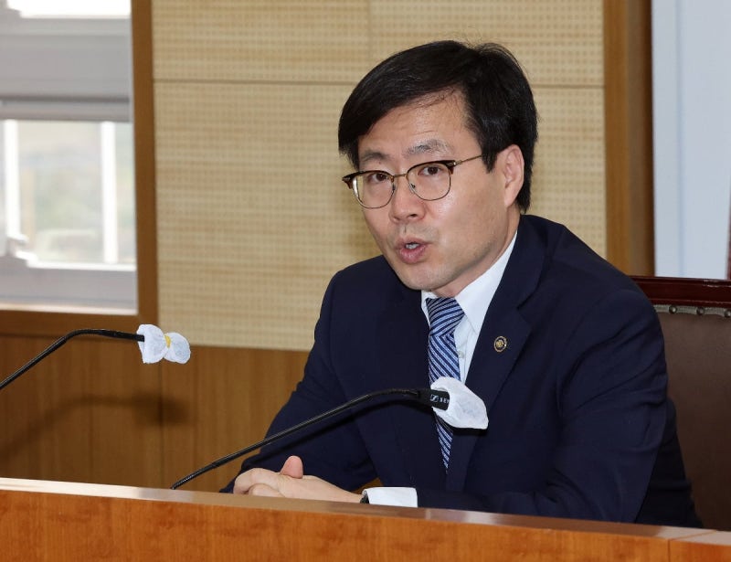 <b>여한구</b> 통상교섭본부장 <b>직권면직</b>…통상 사령탑 돌연 공석