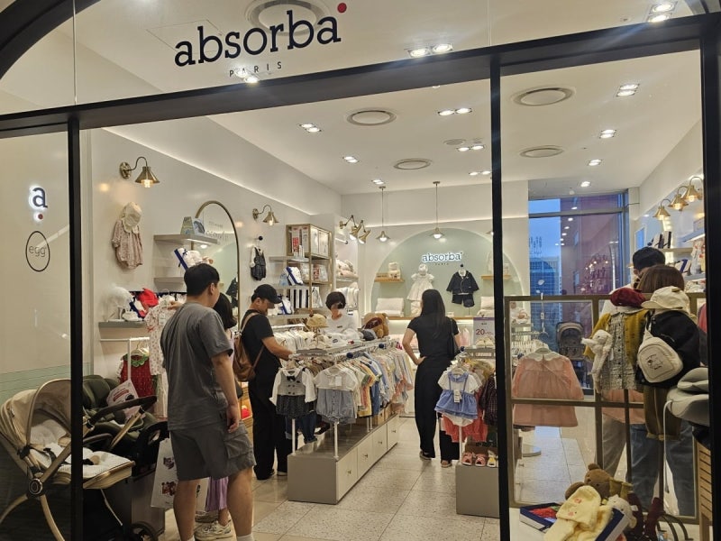6만원 아기옷이 20만원?…"무조건 남는 장사" 엄마들 우르르