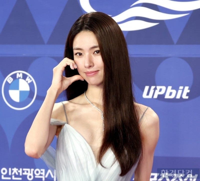 "매국노라 칭해야"…하영 증조부 친일 논란에 '가문 검색' 열풍 [유지희...