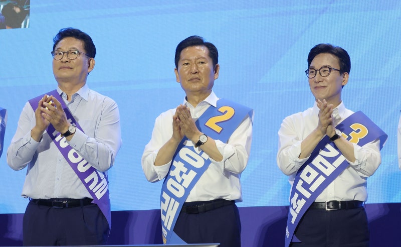 [속보] 與 서울경기 당원투표 <b>김민석</b> 모두 승리…누적서도 <b>1위</b> 유지
